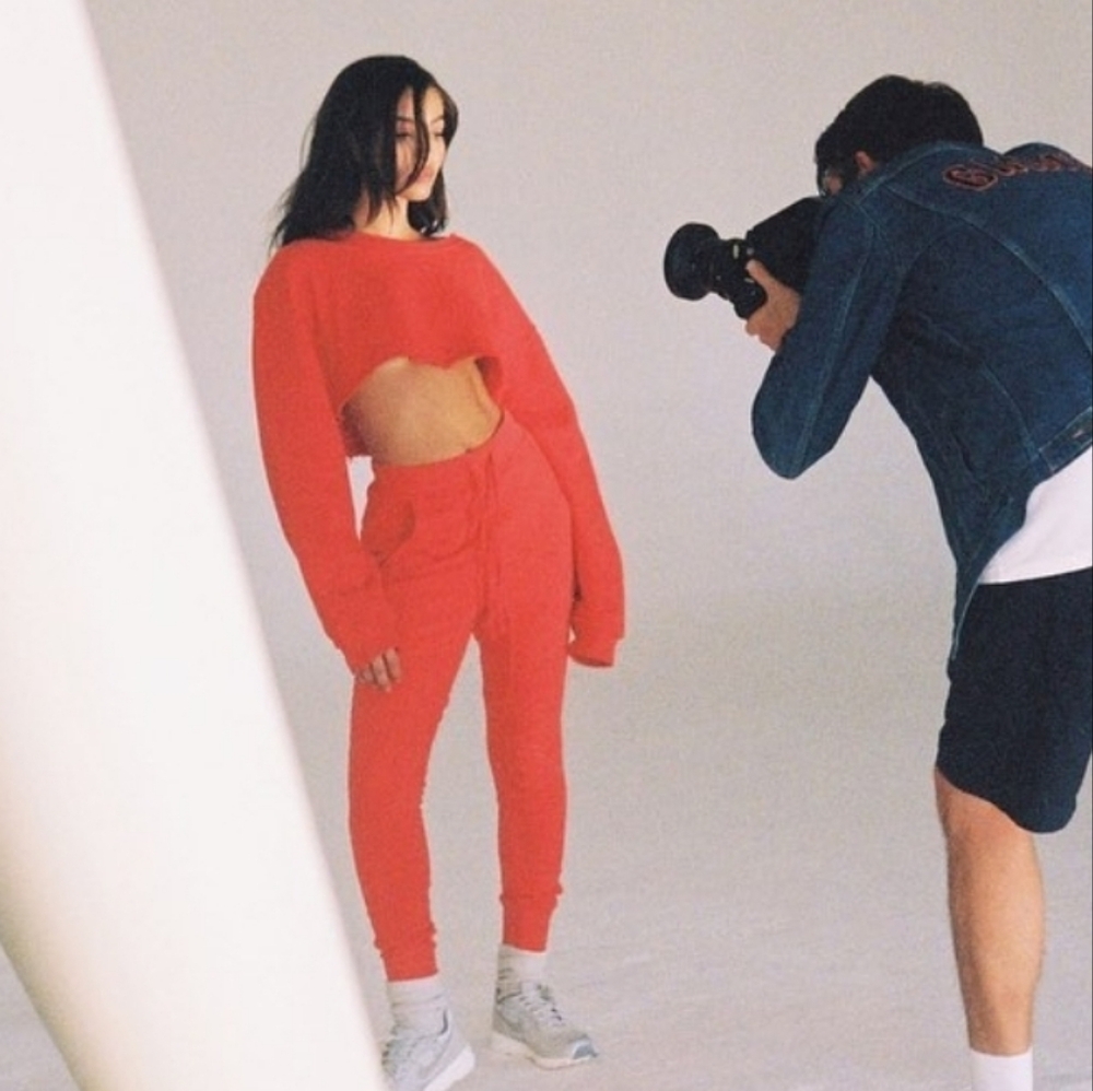 Joah Brown SET Crop Crewneck Sweatshirt & Empire Jogger Sweatpants